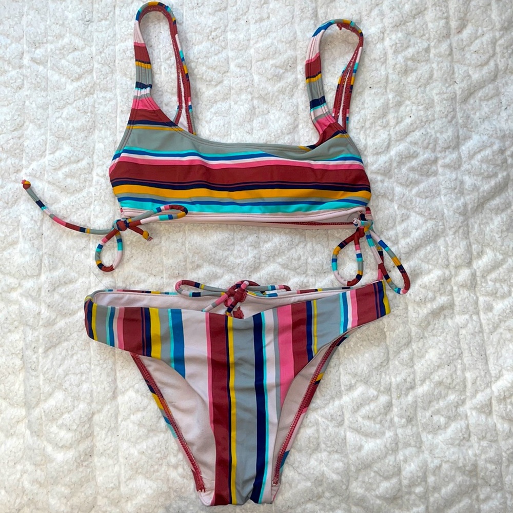 striped bikini top & bottom